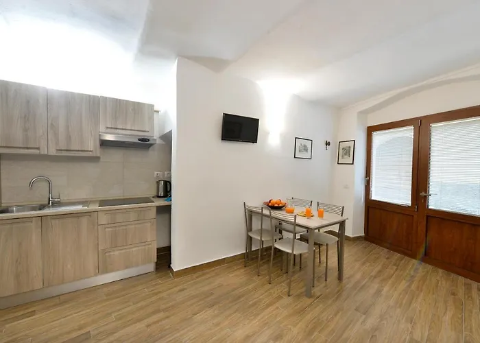 Perugia Apartments Περούτζια