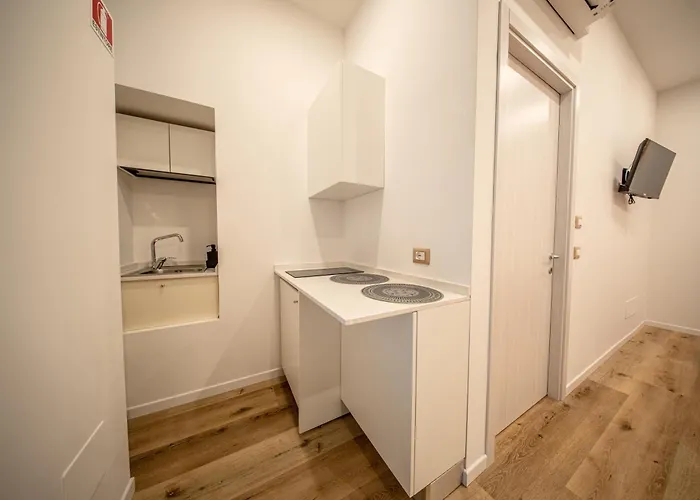 Perugia Apartments *