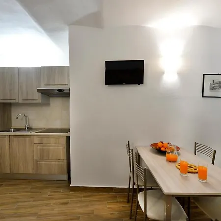 別荘 Perugia Apartments ペルージャ