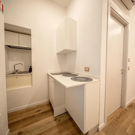 Perugia Apartments *