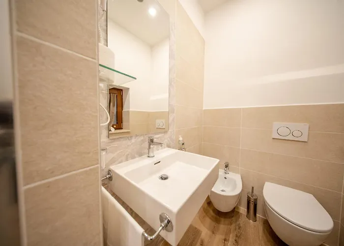 펜션 Perugia Apartments 페루자